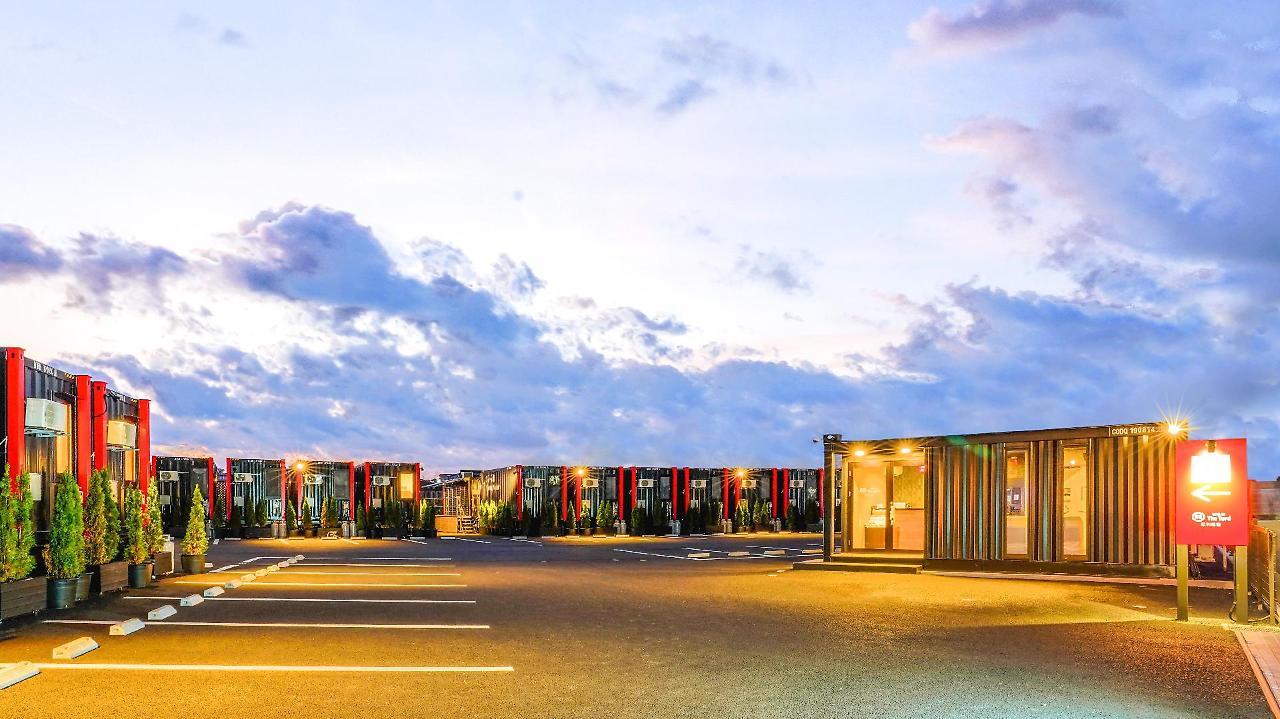 Hotel R9 The Yard Ashikagafukutomi المظهر الخارجي الصورة